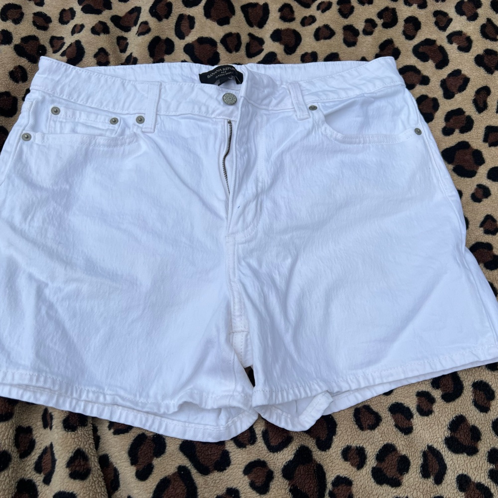 Banana Republic Women’s White Denim Jean Shorts